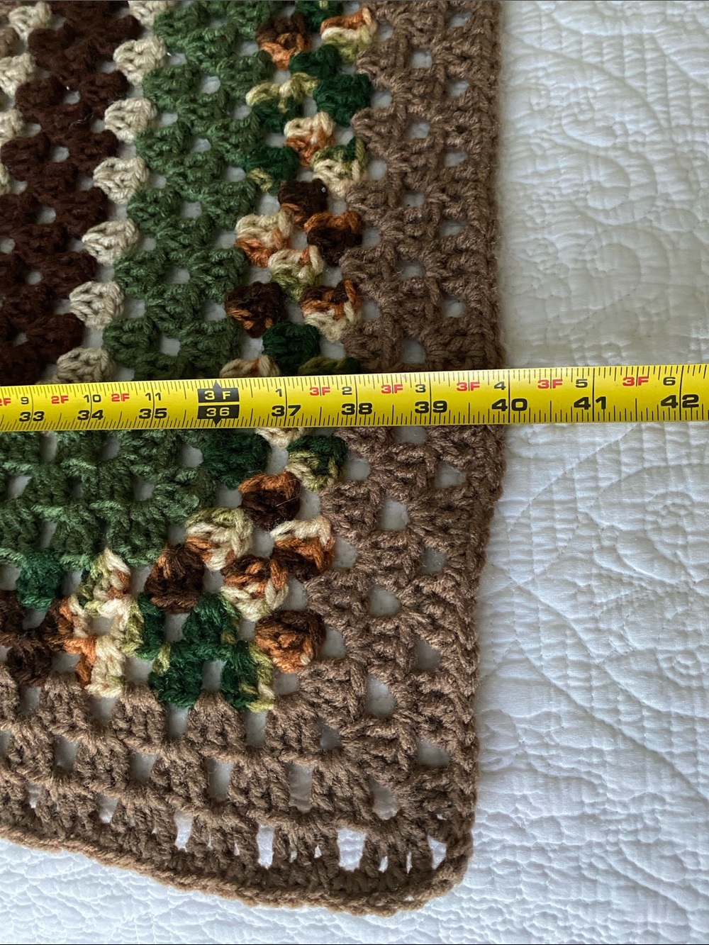 Handmade Crocheted Granny Square Rectangle Throw Afghan Lap Blanket - Picture 5 of 6